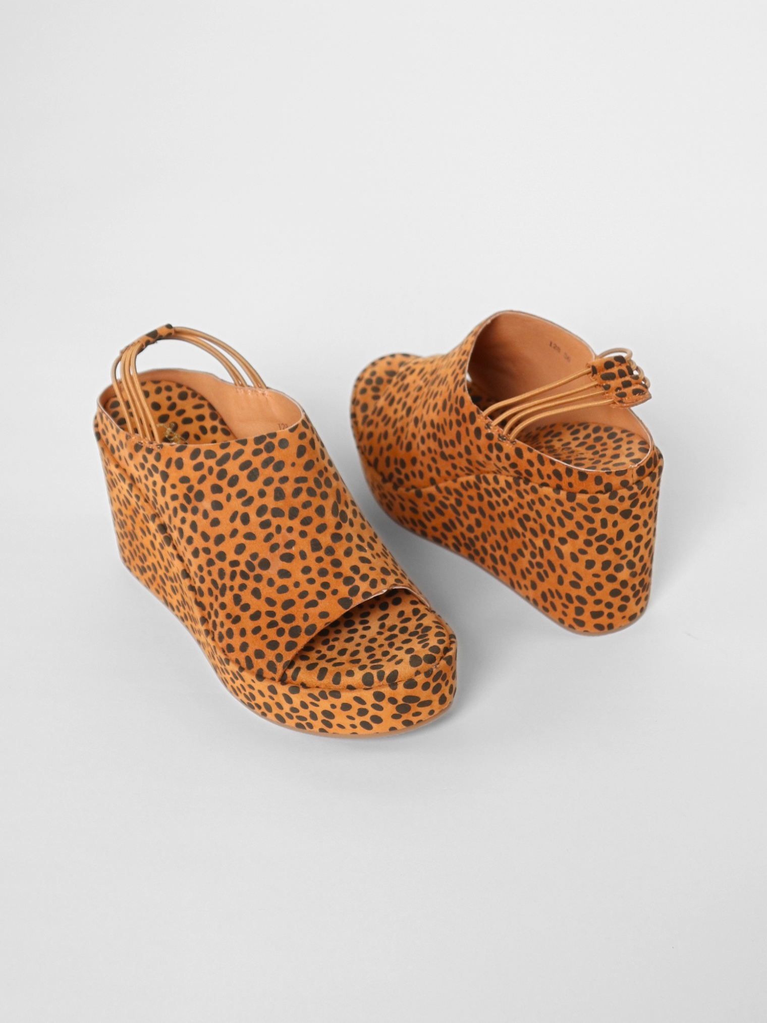 Brooklyn Tobacco Women's Sandals Platforms Antelope