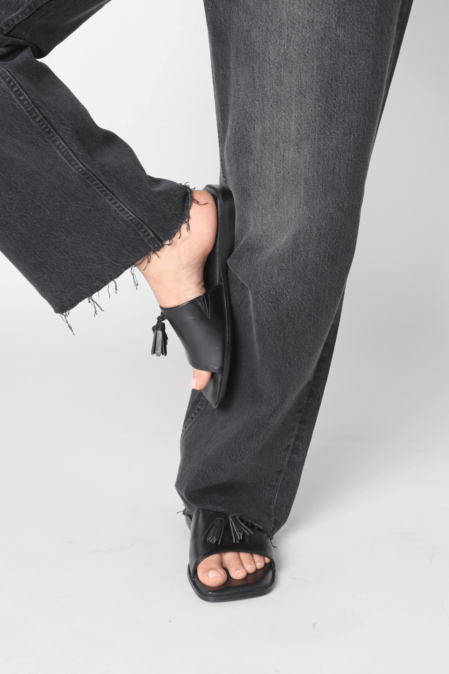 Paulina Black Women's Sandals Pavement