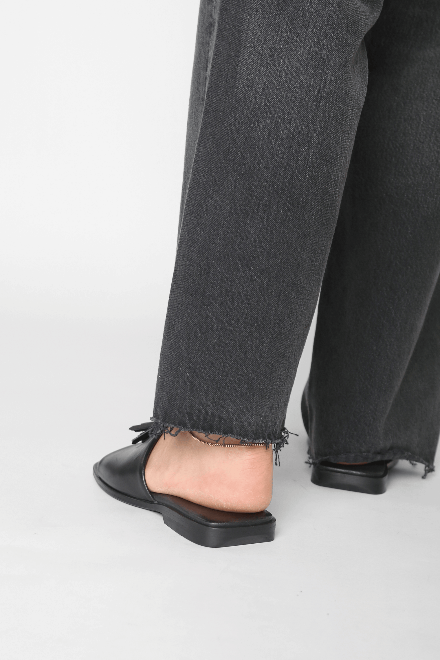 Paulina Black Women's Sandals Pavement