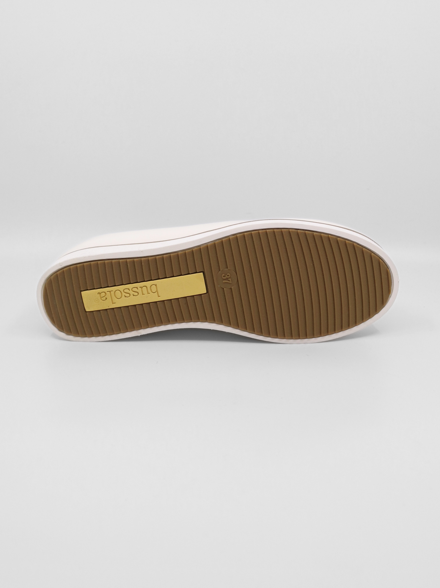 Kalani Neutral Suede Women's Shoes Bussola