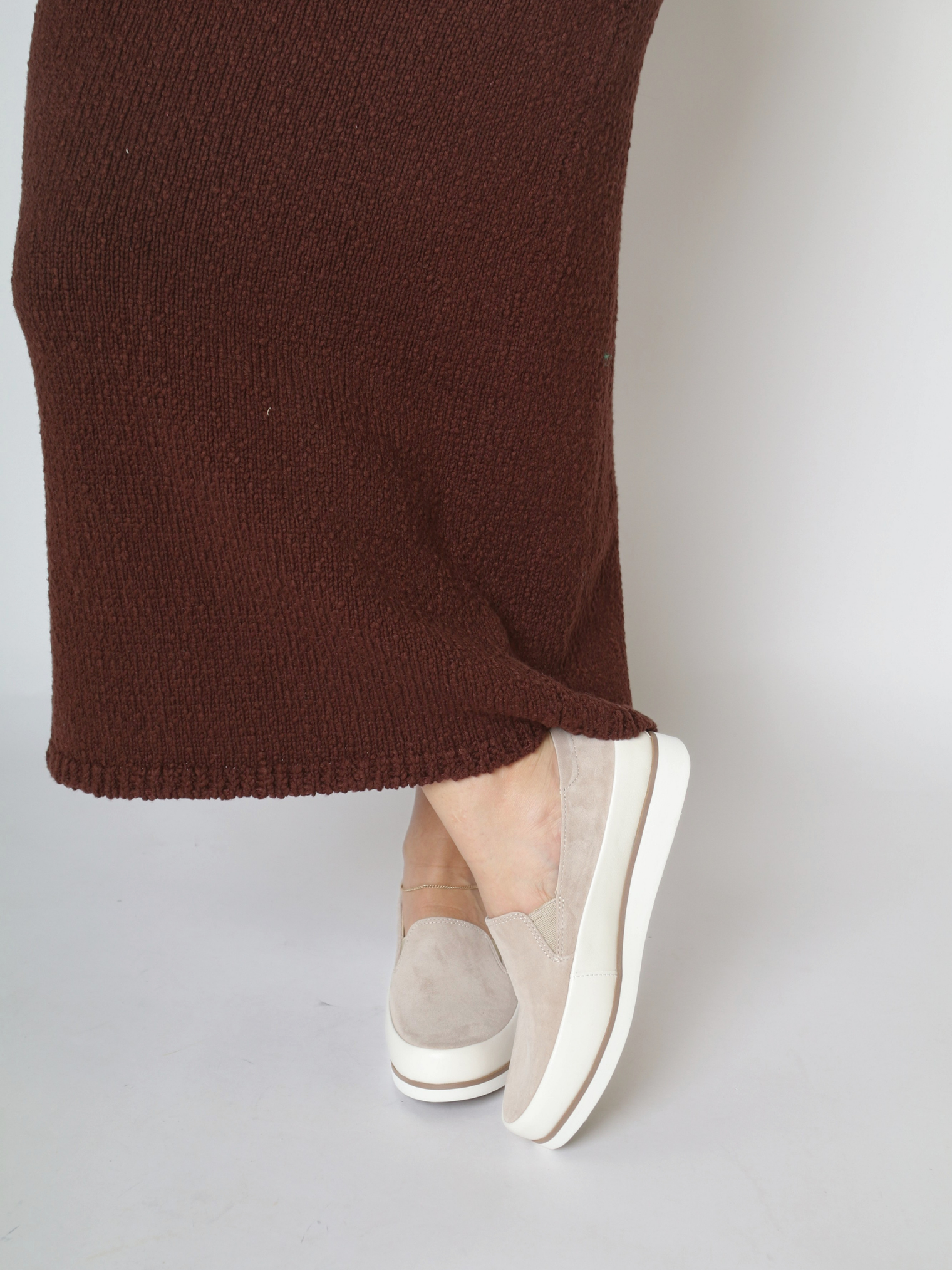 Kalani Neutral Suede Women's Shoes Bussola