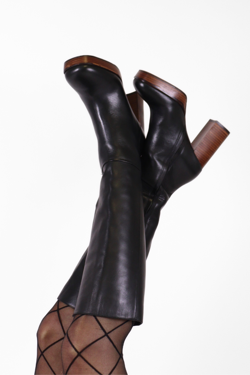 Hi Style Black Women's Boots Heels All Black
