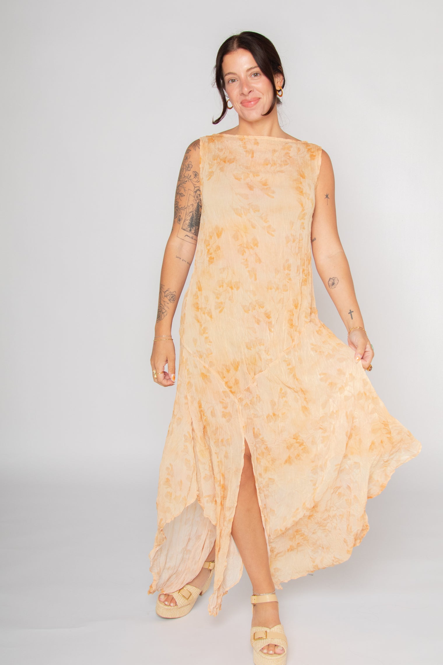 Sheer Crinkled Hanky Hem Dress Floral Shadows Print Women's Dresses Esthé