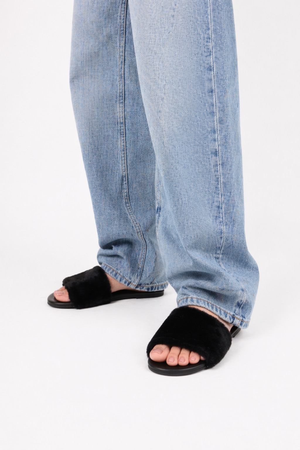 Ziela Black Women's Sandals Soléi Sea
