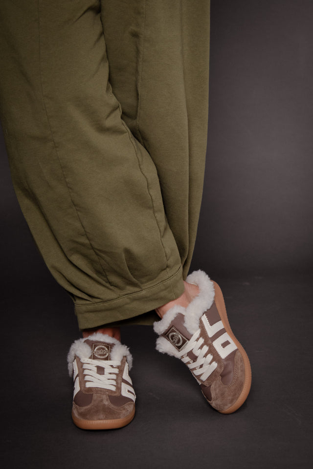 Easter Fl Taupe Butter Women's Sneakers Back 70