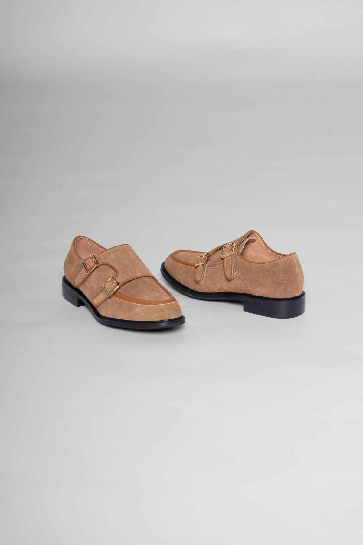 Wide Belt Guy Camel Women's Shoes Loafers All Black