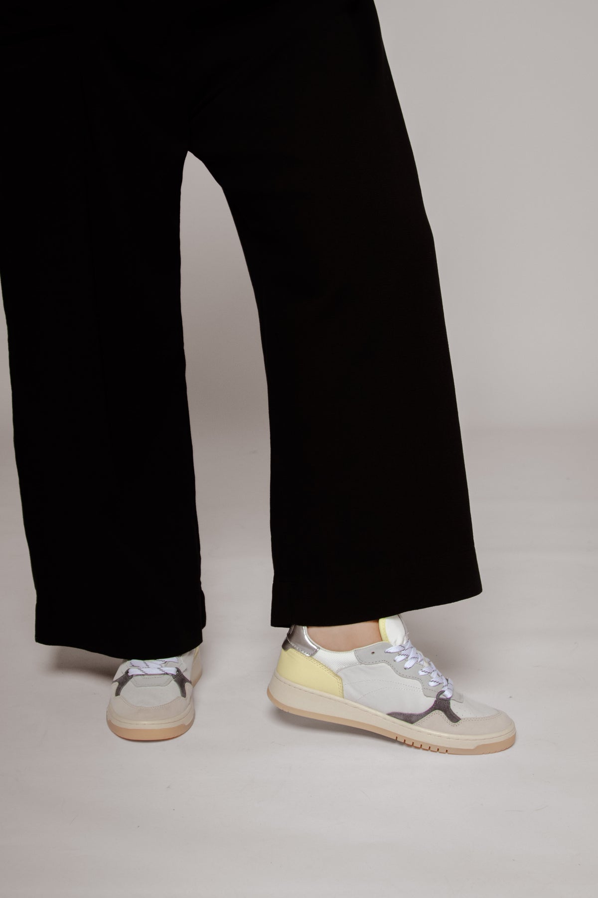Phoenix Moonbeam Women's Sneakers Oncept