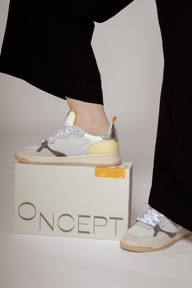 Phoenix Moonbeam Women's Sneakers Oncept