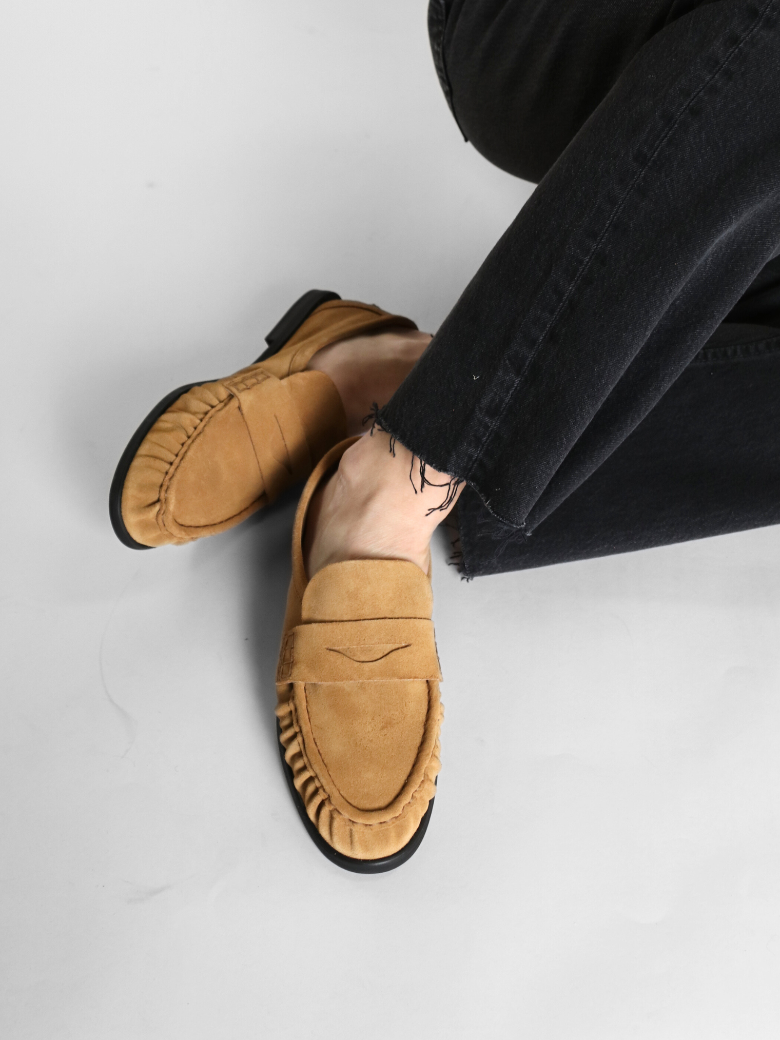 Elmira Suede Tan Suede