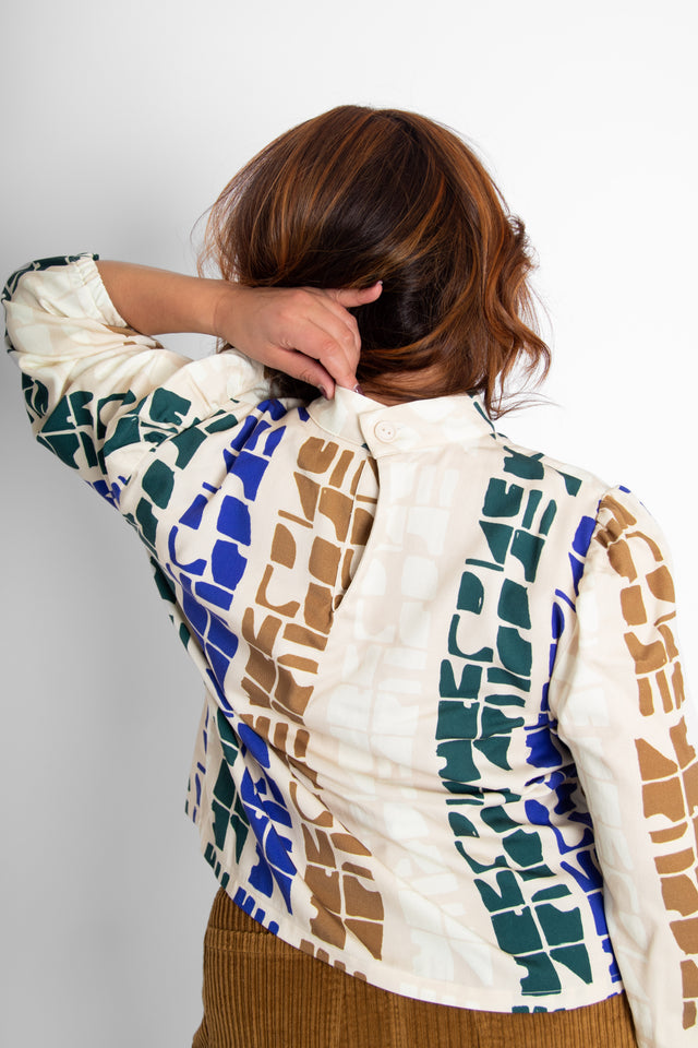 Connie Top Blue Totem Women's Tops Eve Gravel