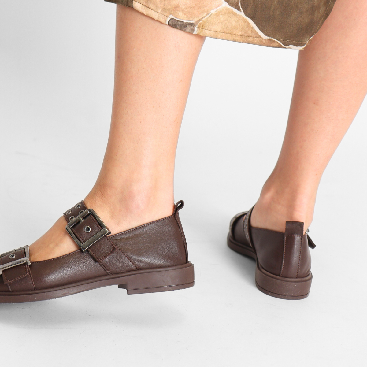 Ciara Brown Women's Shoes Flats Ateliers