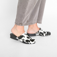Touch Black Moo Women's Shoes Intentionally Blank