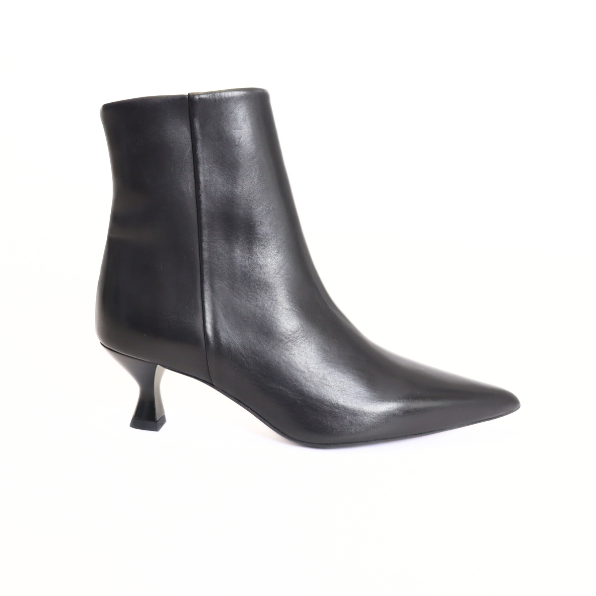 Wilma Black Women's Boots Heels Pavement