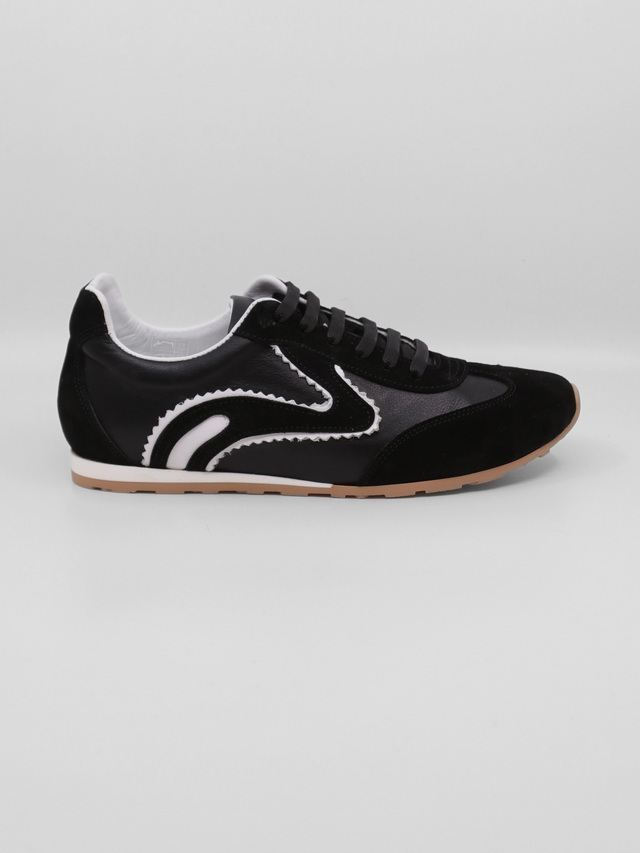 Vania Black Women's Sneakers Ateliers