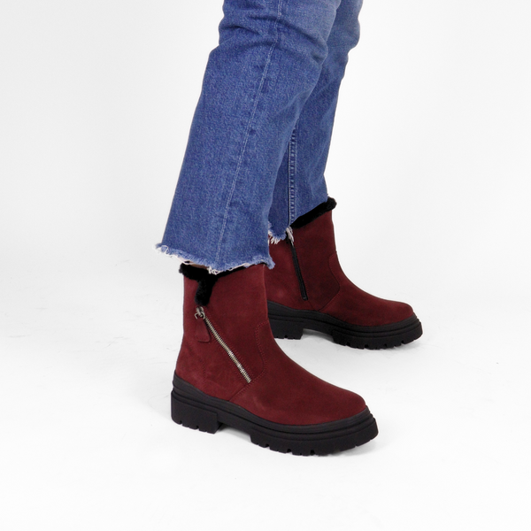 Rocky Mulberry/Black Women's Boots Bos & Co    