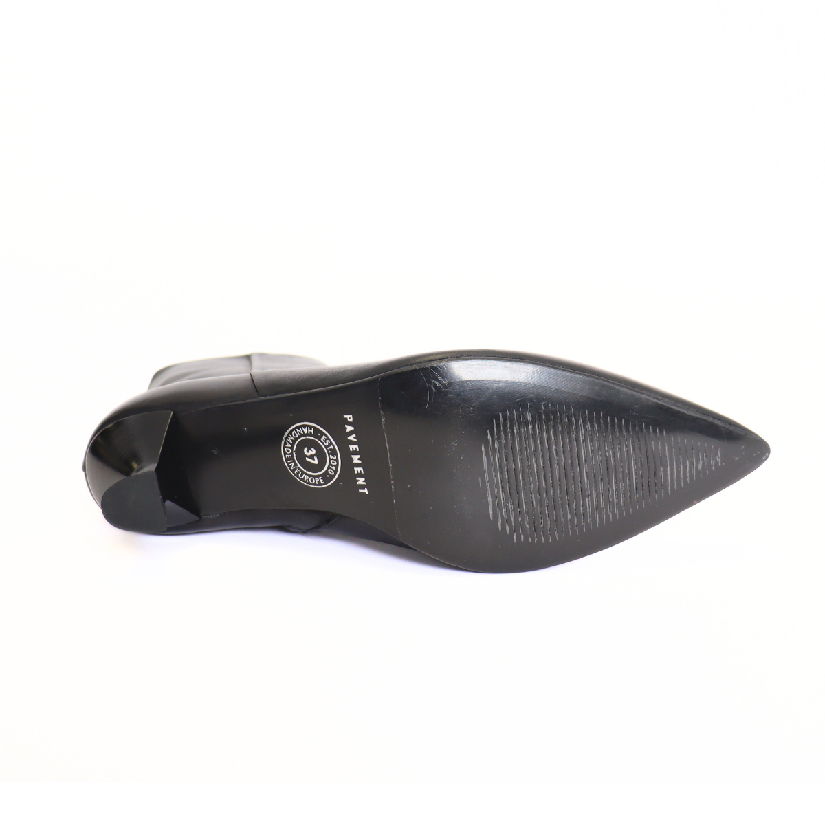 Pavement | Wilma Black 38 | Women's Size 8 Pavement | Wilma Black 38 | Women's Size 8