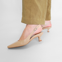 Parker Clay Women's Shoes Heels Intentionally Blank
