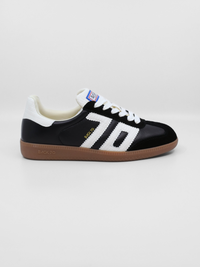 Cloud Nc Black Milk Women's Sneakers Back 70