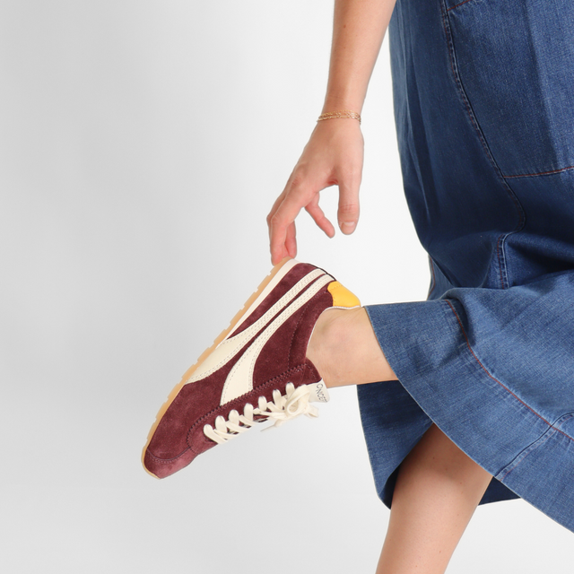 Essex Royal Burgundy Women's Sneakers Oncept