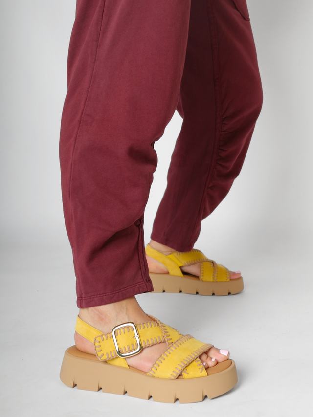 Stitched Sandalia Yellow Women's Sandals Platforms Gabor