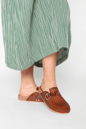 Seth Caramel Women's Shoes Intentionally Blank