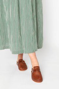 Seth Caramel Women's Shoes Intentionally Blank
