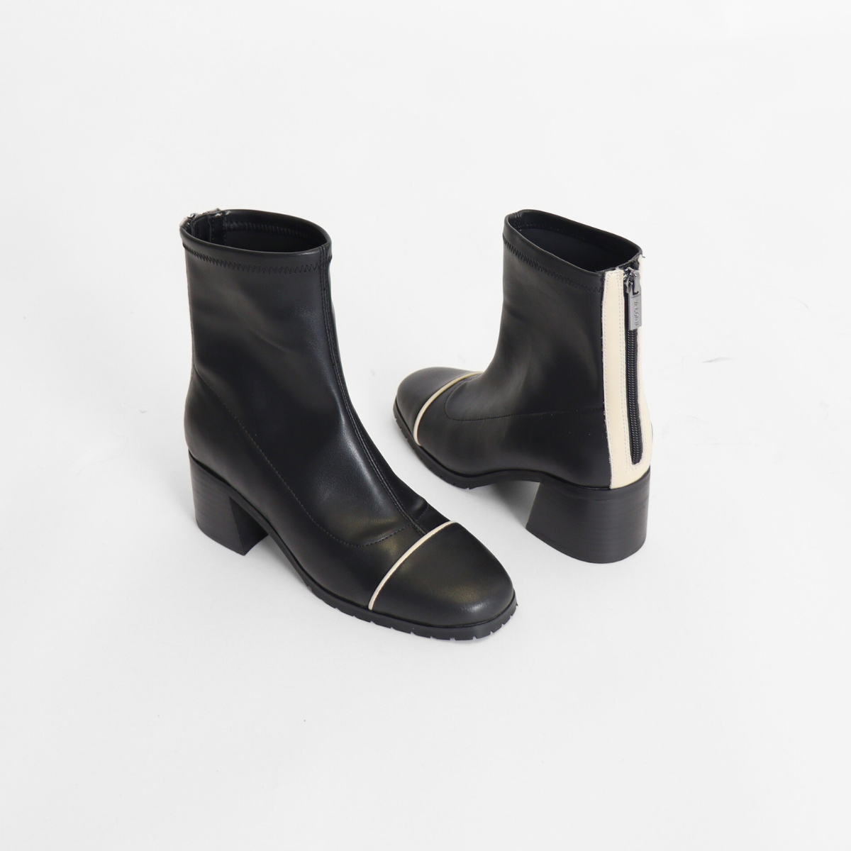 Briana Black Women's Boots Heels Valdini