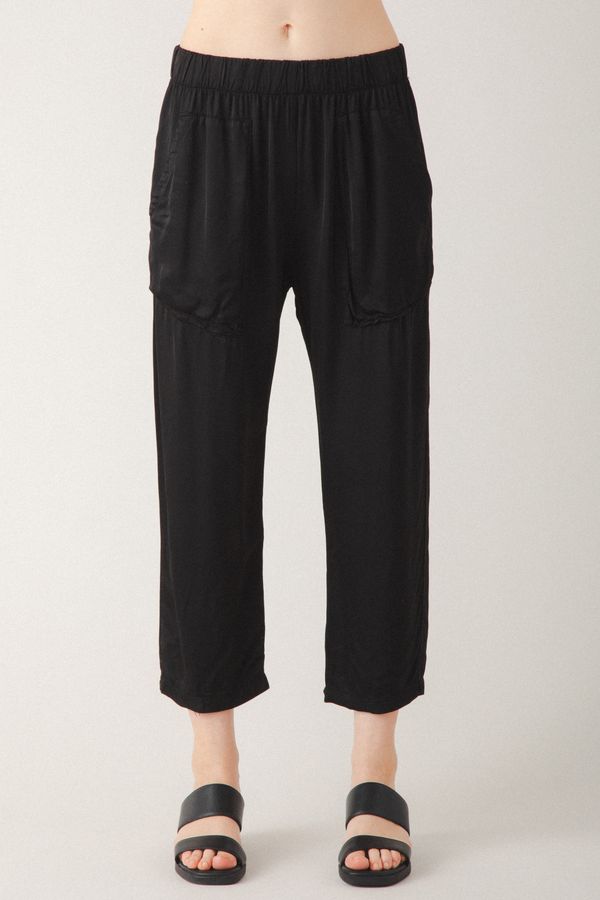 Easy Does It Black Women's Bottoms Prairie Underground