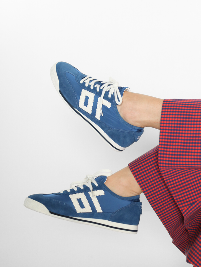 Leon Navy Women's Sneakers Back 70