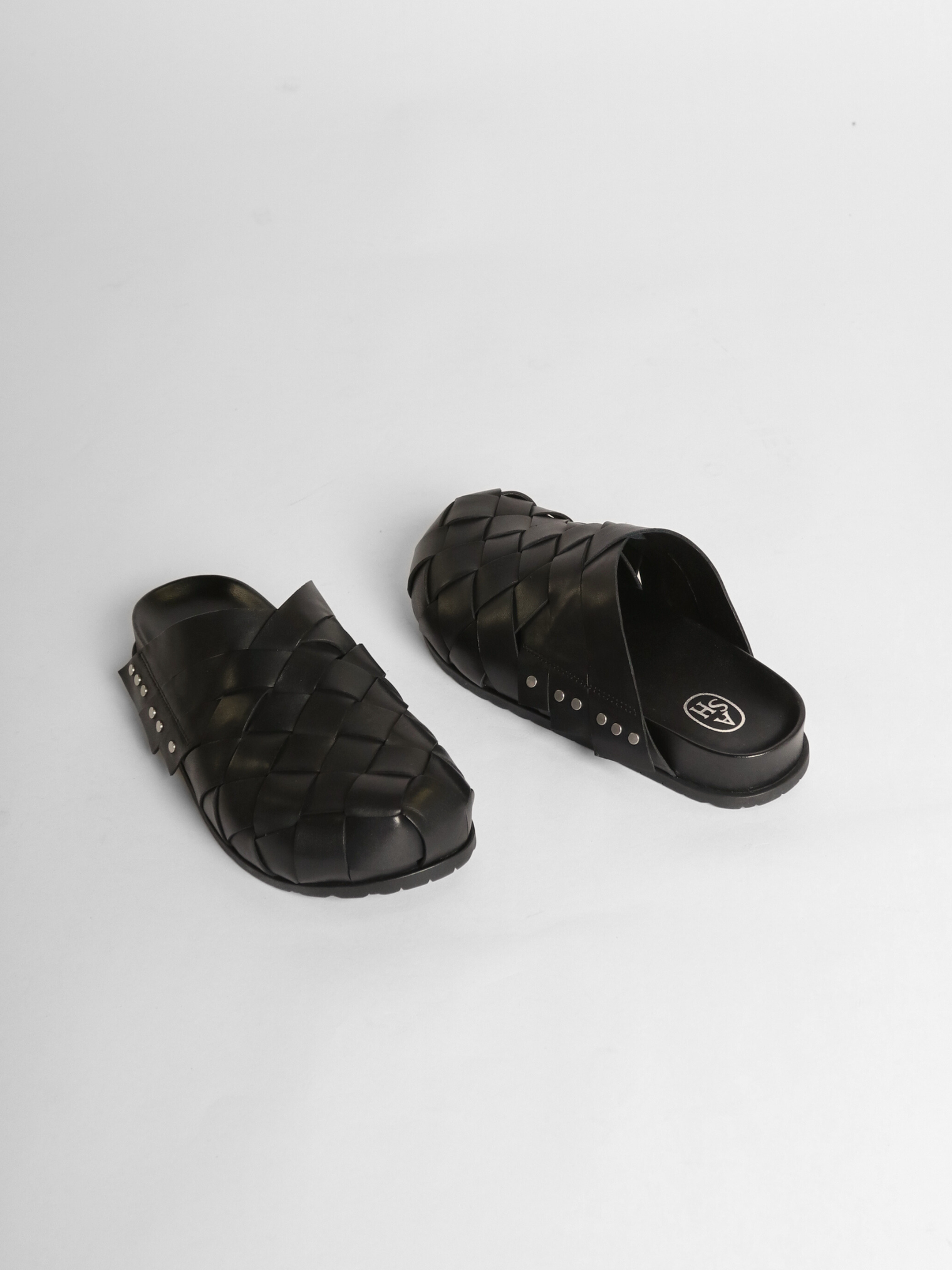 Tor Black Women's Shoes Ash