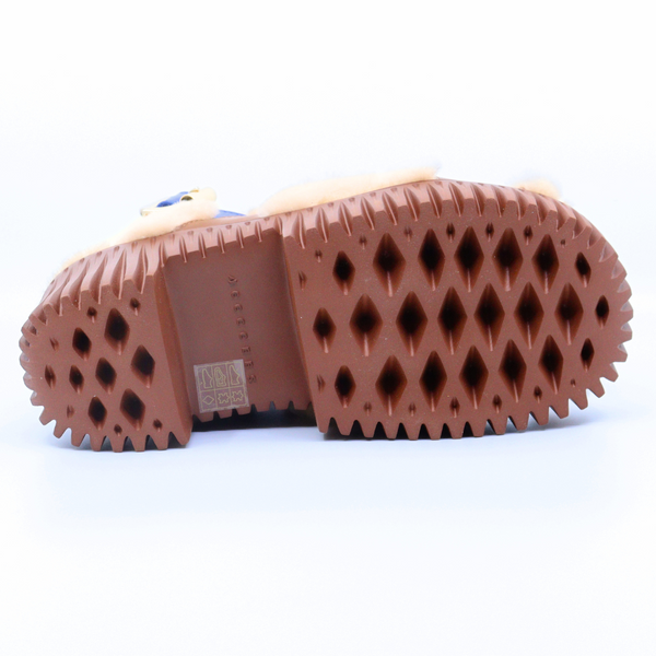 Plia Puffy Brown Women's Sandals Platforms 4CCCCEES    