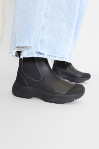 Siri Black Waterproof Women's Boots Woden
