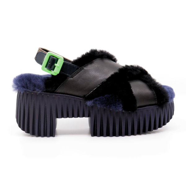 Plia Puffy Black Women's Sandals Platforms 4CCCCEES    