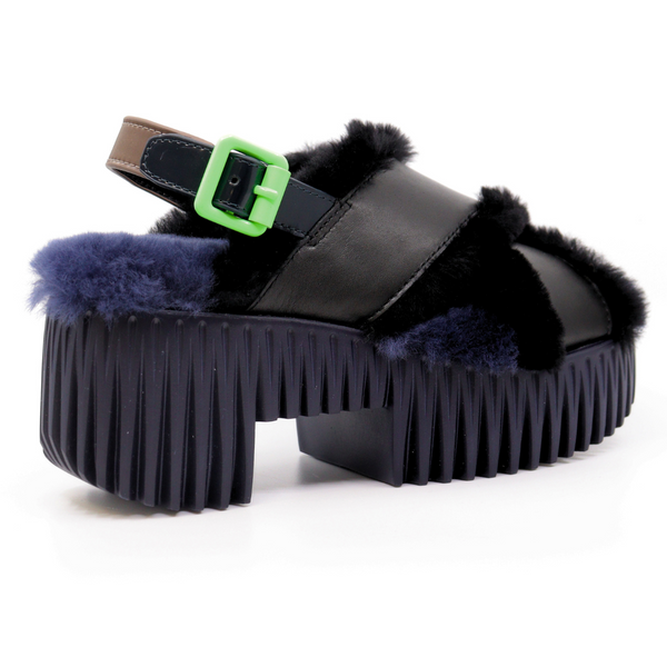 Plia Puffy Black Women's Sandals Platforms 4CCCCEES    