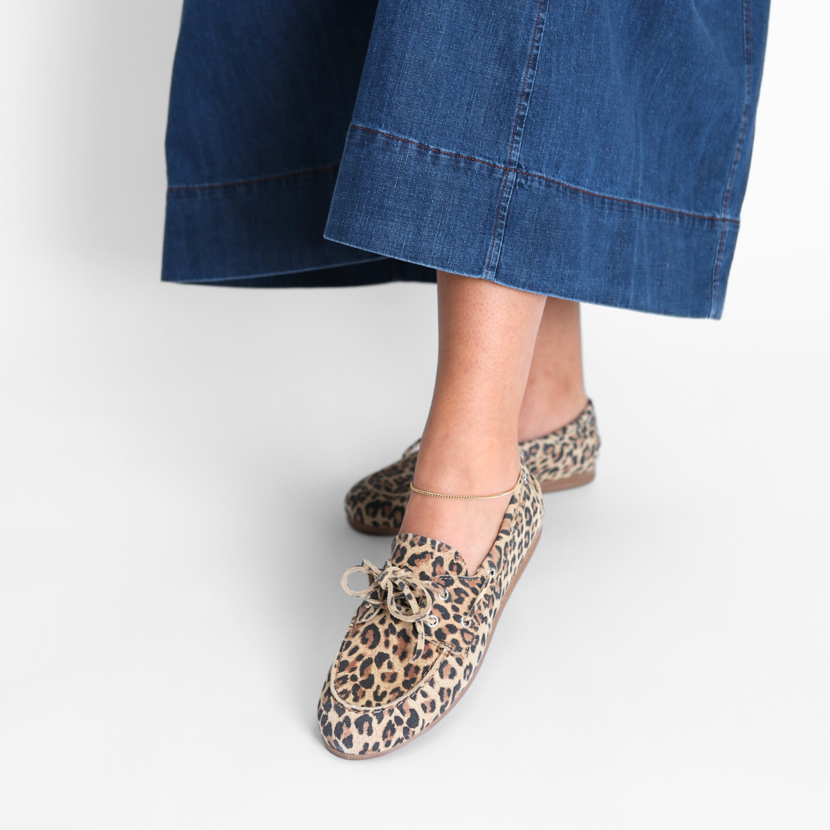 Marin Leo Suede Women's Shoes Loafers Pavement