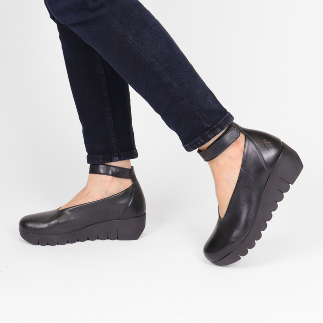 Vily Black Women's Shoes Platforms Fly London    