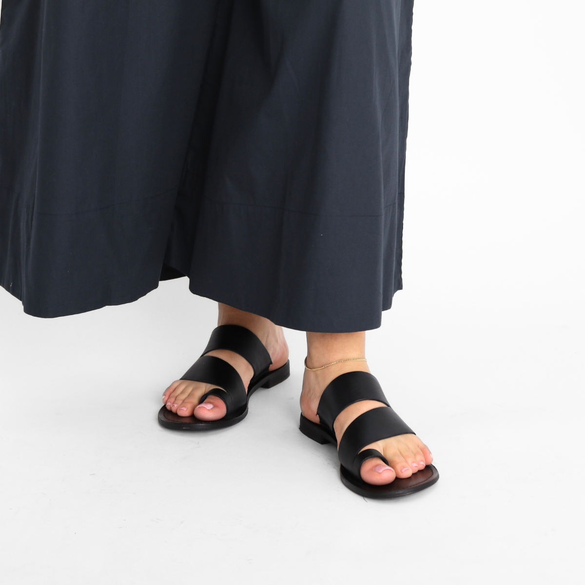 Abilene Toe Loop Sandal Washed Black Women's Sandals Free People