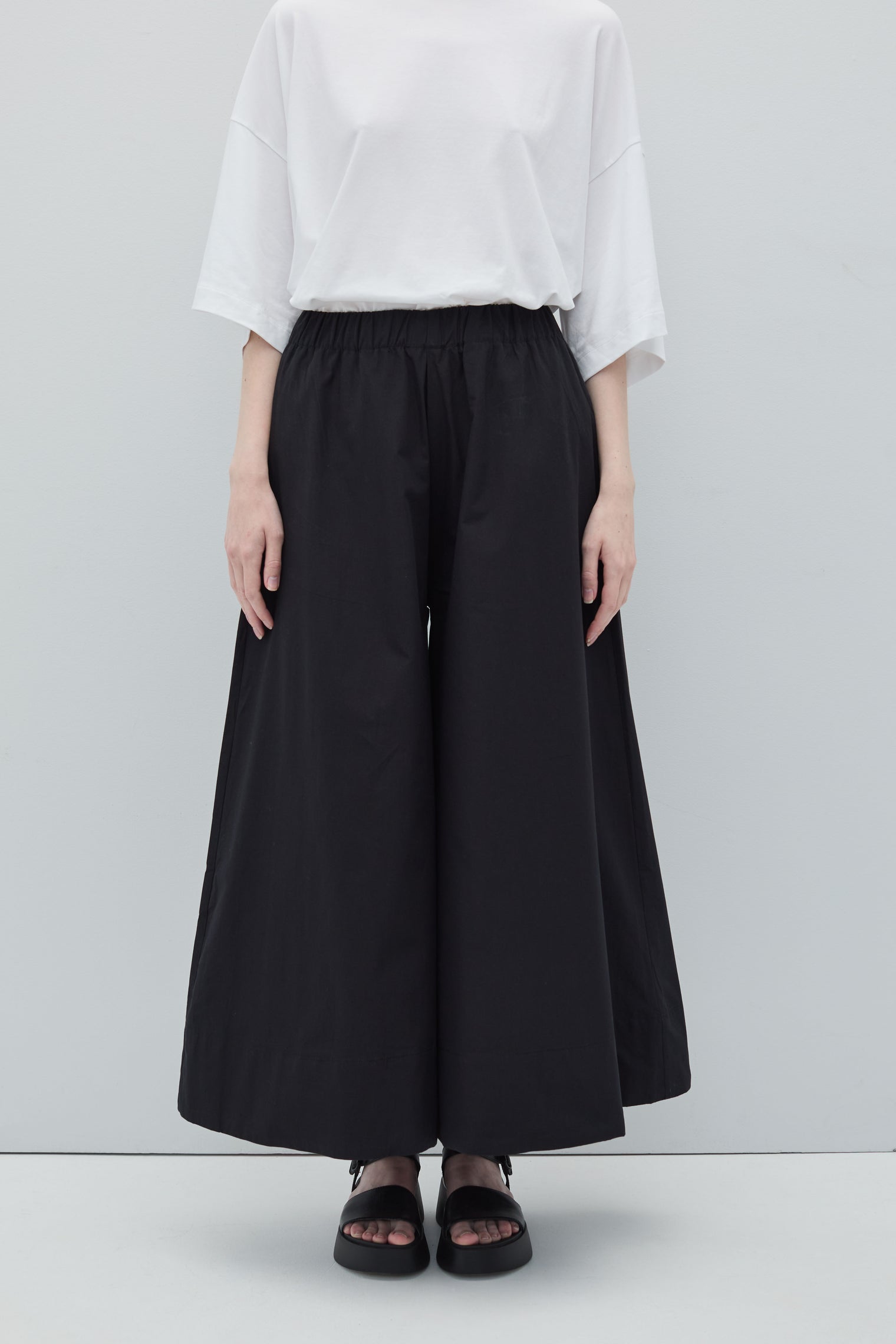 Lobe Pants Black Women's Bottoms Rita Row