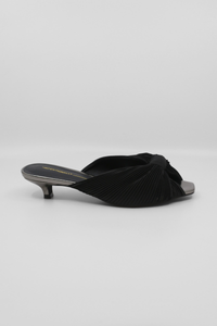 Curfew Black Women's Shoes Heels Intentionally Blank