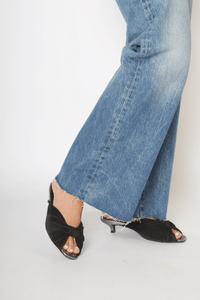 Curfew Black Women's Shoes Heels Intentionally Blank