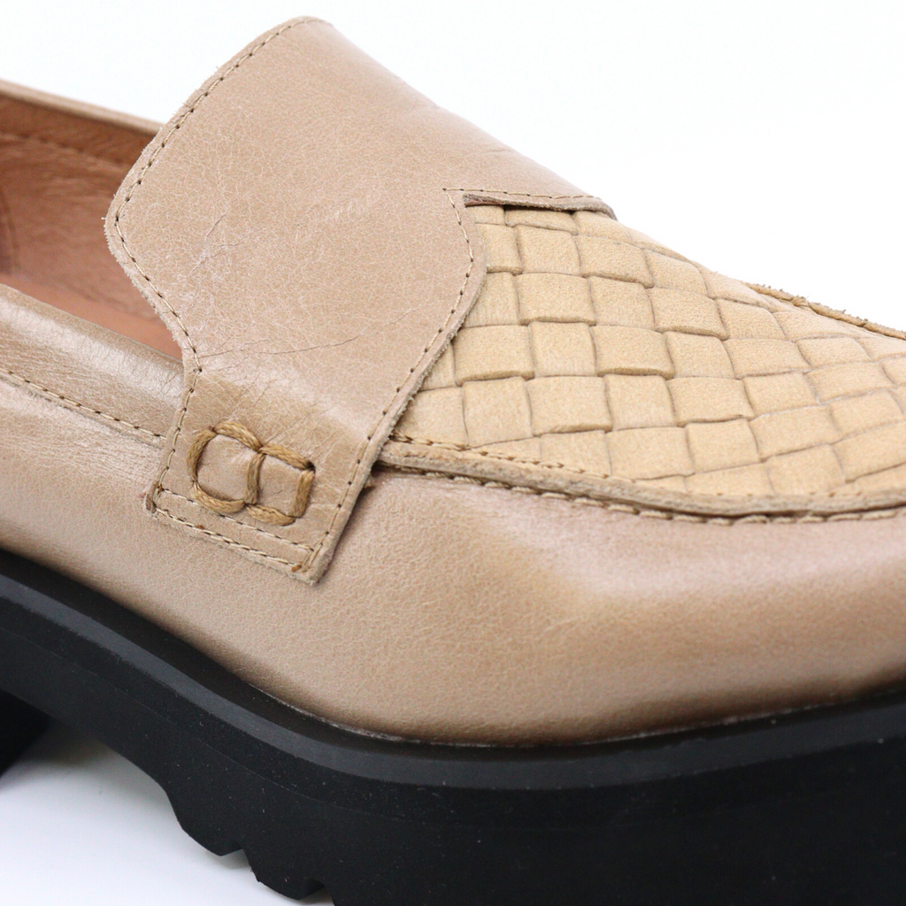 Women's lug sole loafer WOVEN LADY LOAFER BEIGE by ALL BLACK