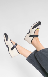 MJC 25 White Women's Shoes All Black
