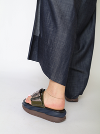 Mellow Glow Gun Metal Women's Sandals Platforms 4CCCCEES