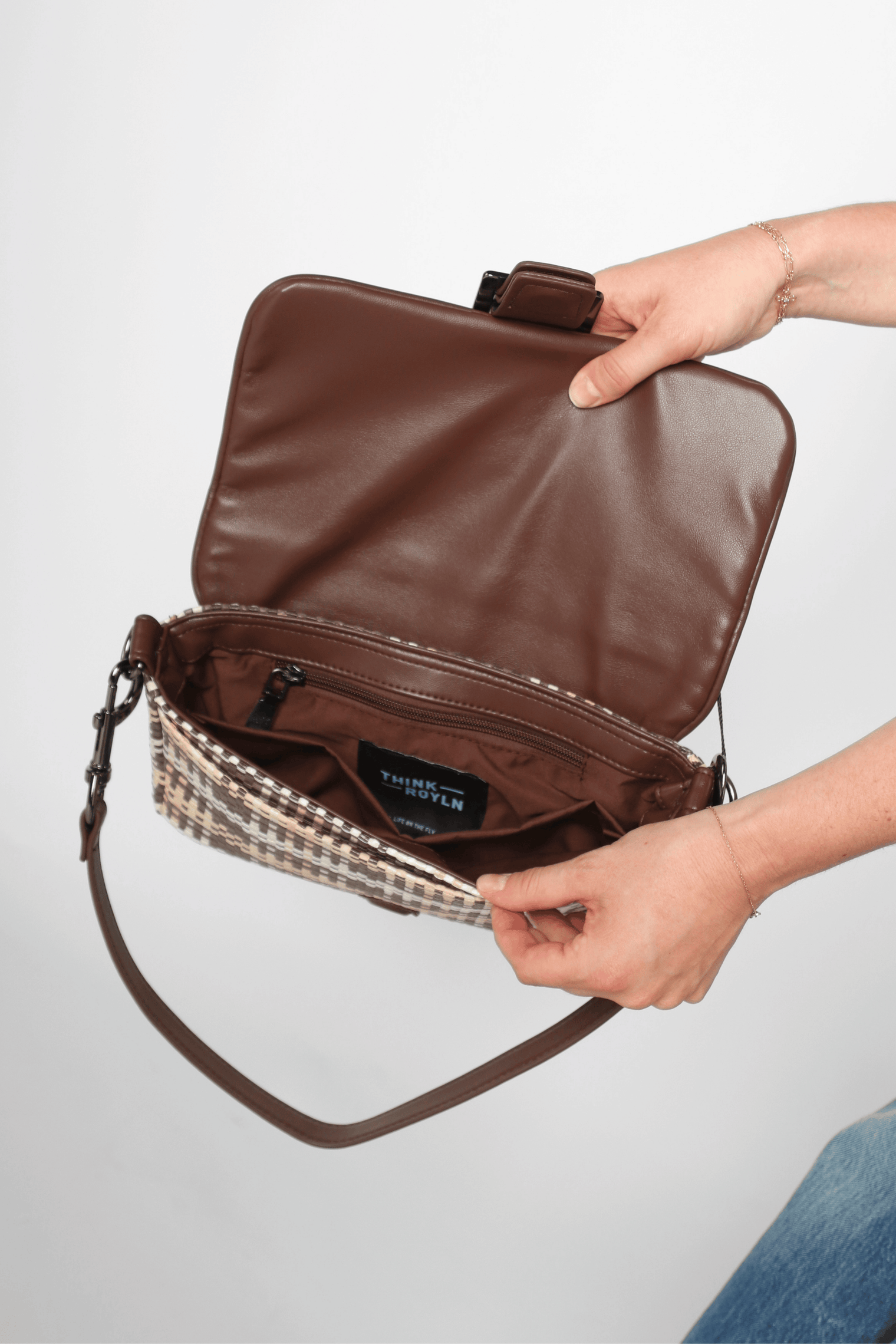Socialite Espresso/Dune Raffia Gifts + Accessories Bags Think Royln