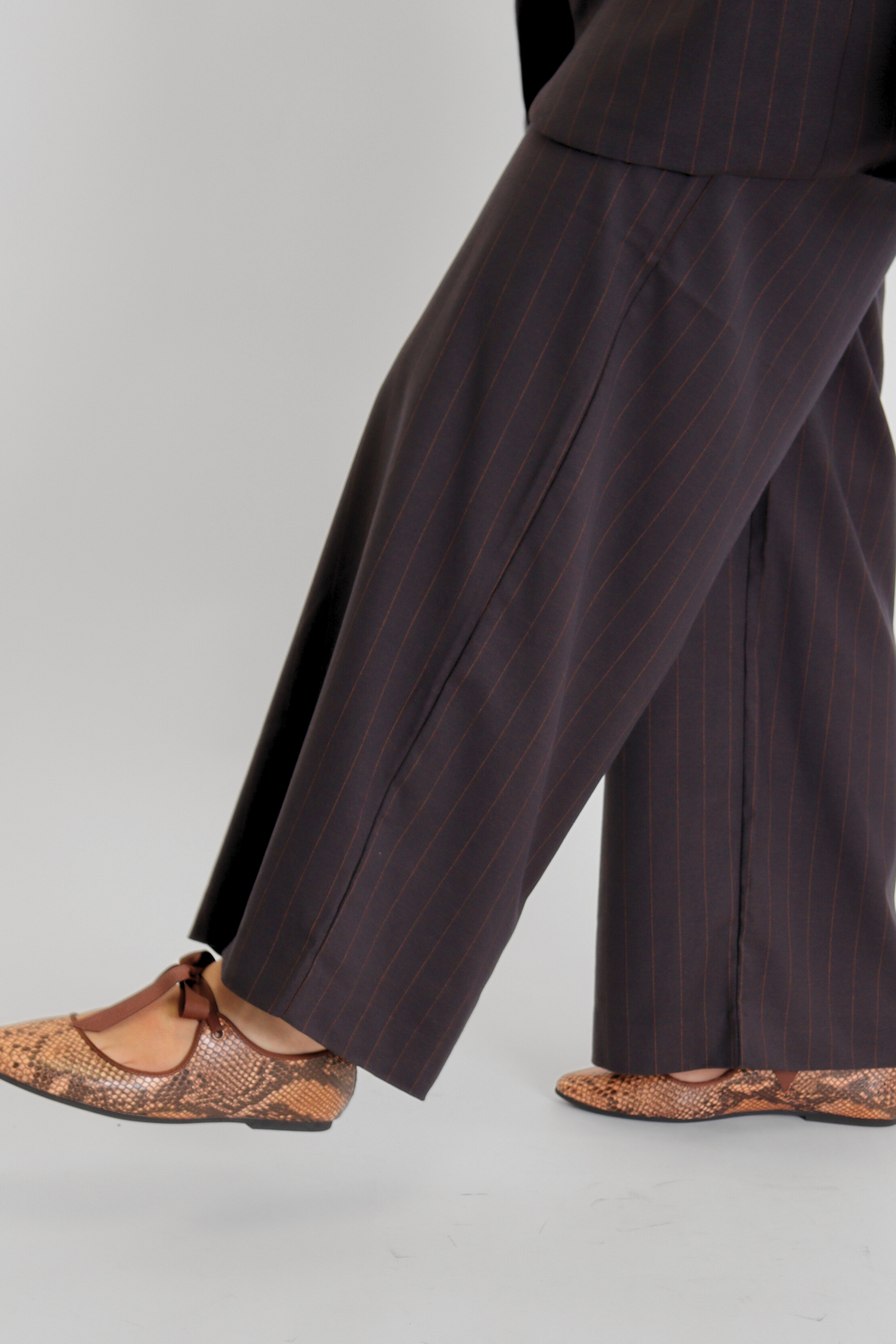 Kandria Pant Brown Pinstripe Women's Bottoms Norr