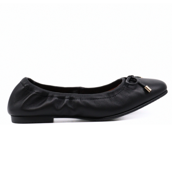 Ballet 23 Black Women's Shoes Flats All Black    