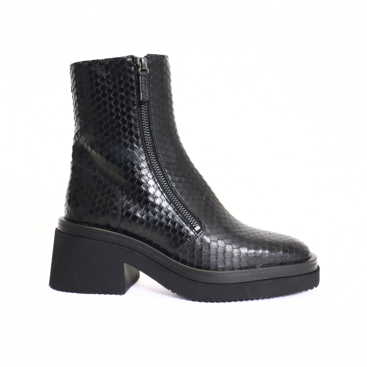 Play Squama Black Women's Boots Homers