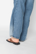 Lina Brown Women's Sandals Pavement