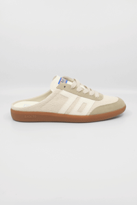 Easter Sacco Milk Women's Sneakers Back 70