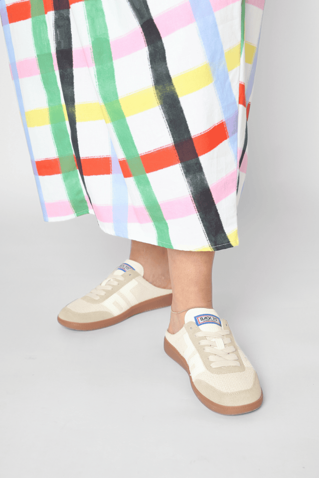 Easter Sacco Milk Women's Sneakers Back 70